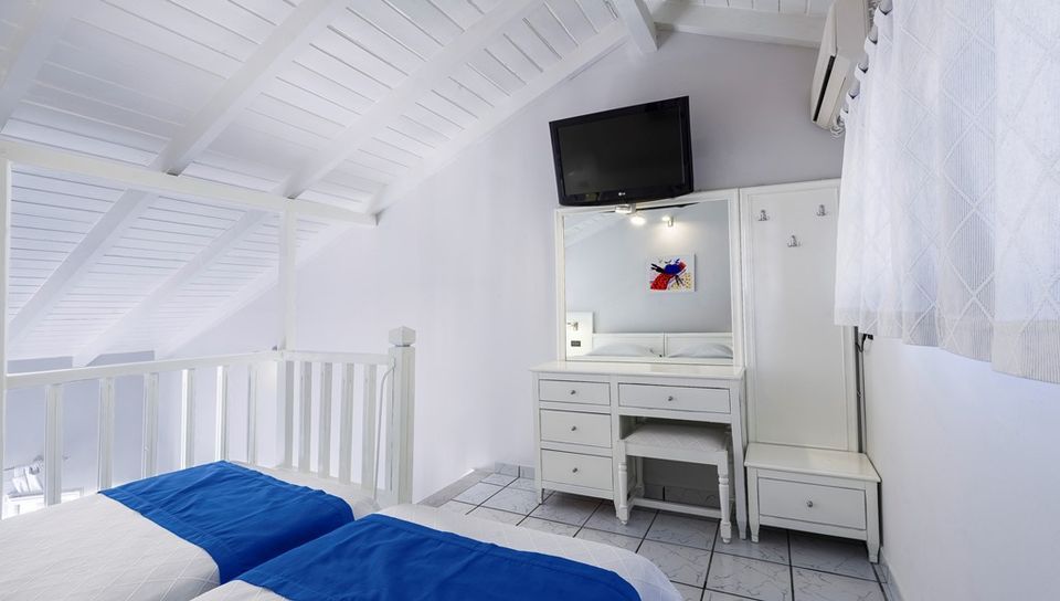 Panoramic Full Sea View Maisonette 28m²