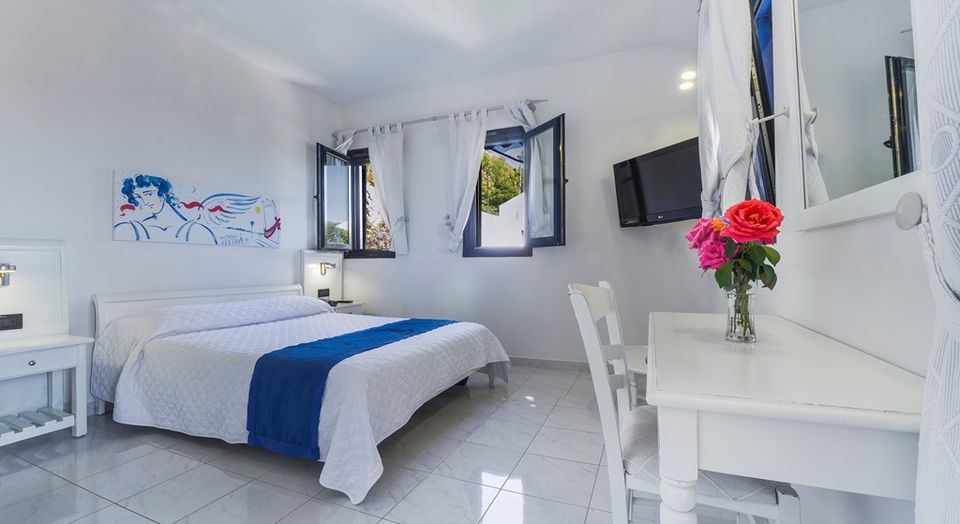 Panoramic Full Sea View Quadruple  Room 30m²