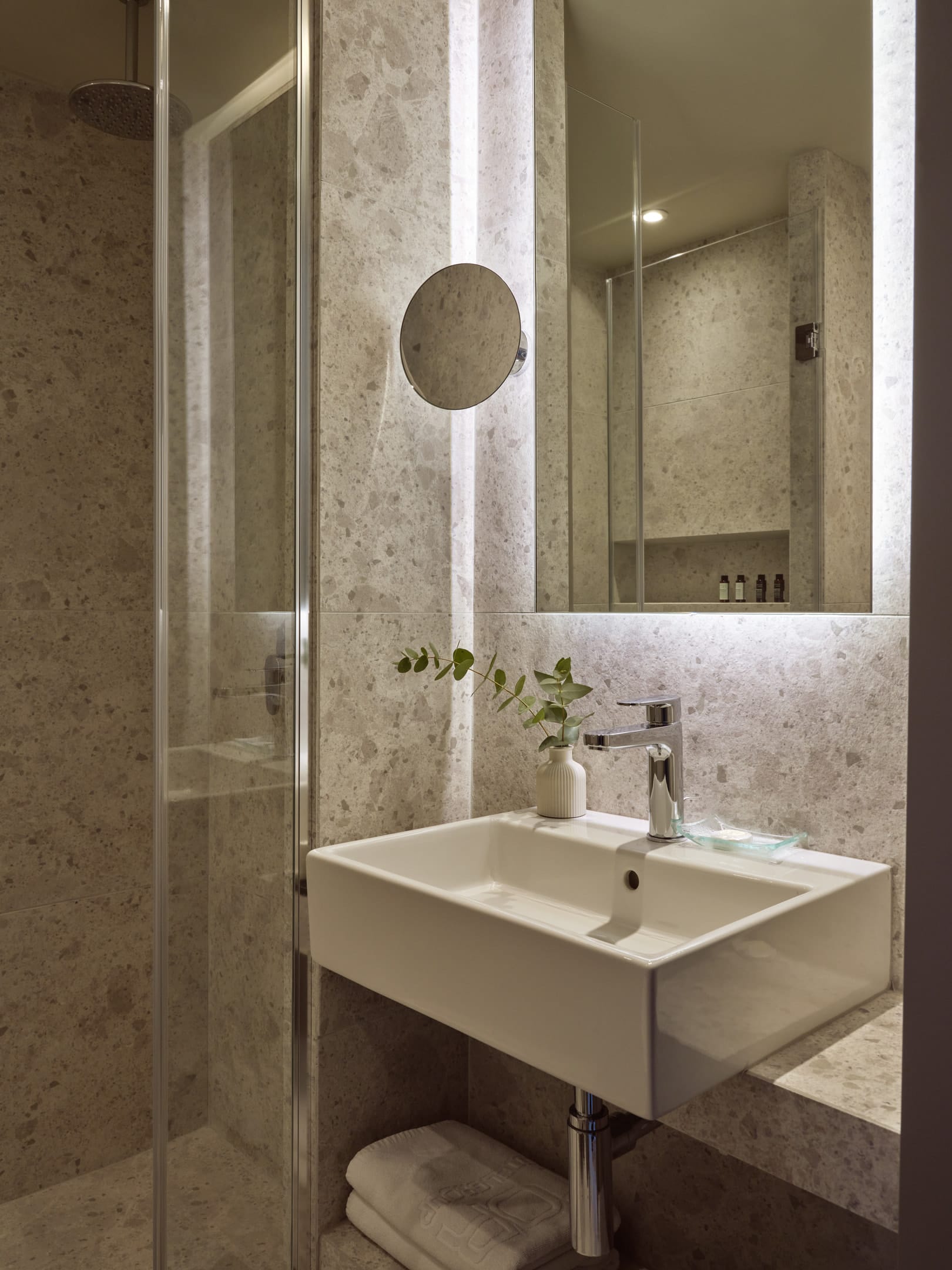 Standard Double Room City View