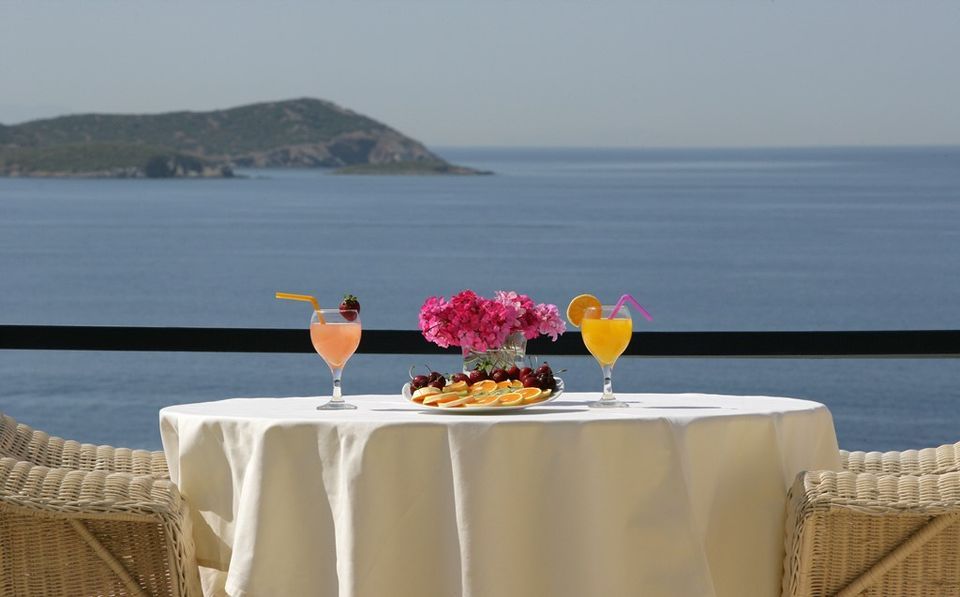 Double or Twin Room with Sea View