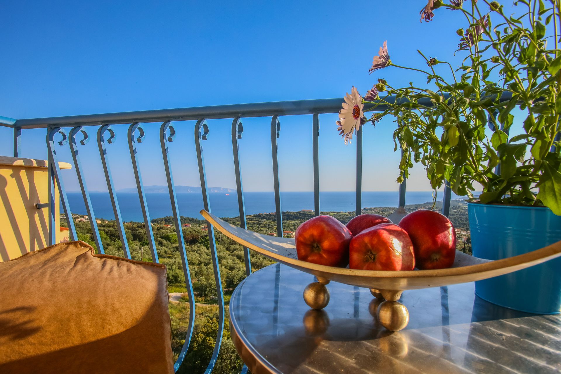 Studio with Sea View