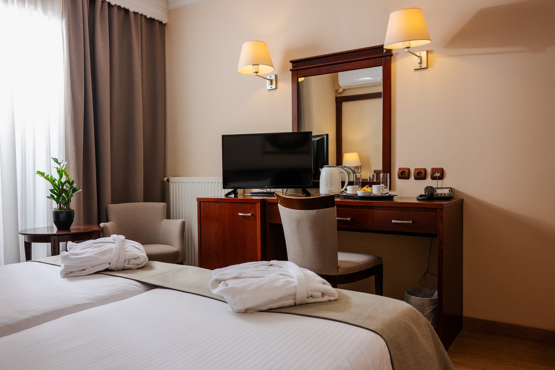 Standard Double room with balcony (top floor)
