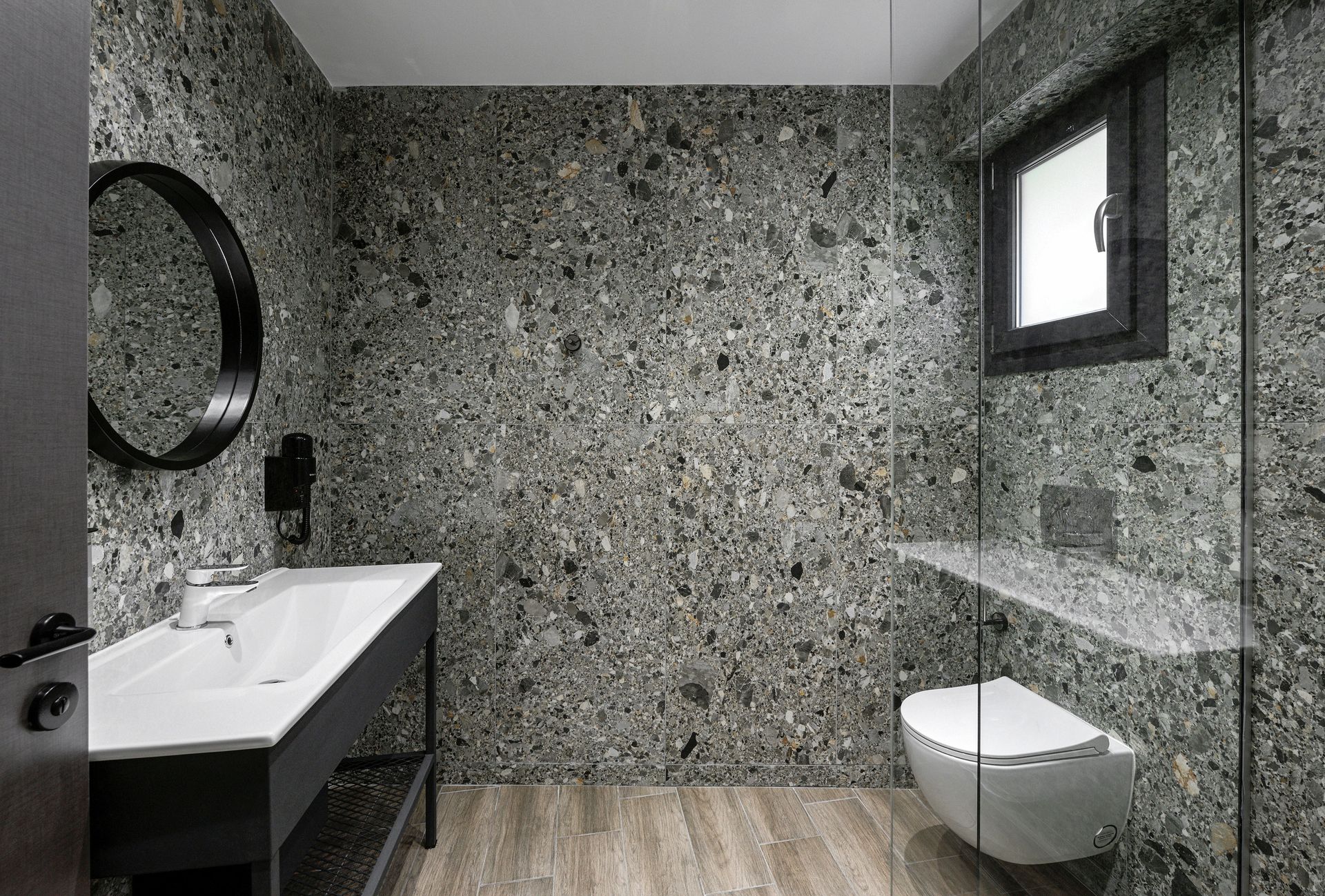 Family Room White Tower View