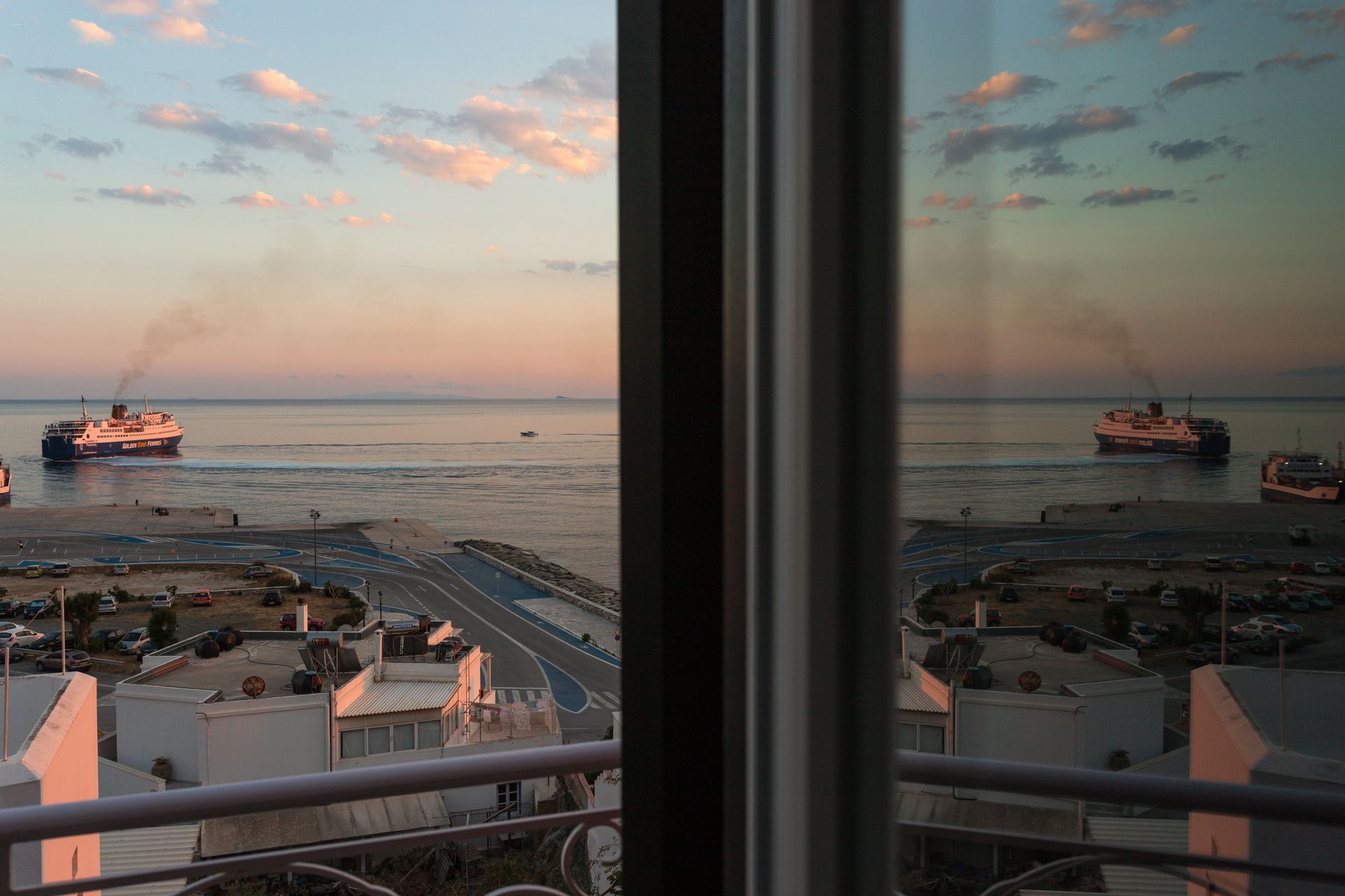 Signature Sea View Suite