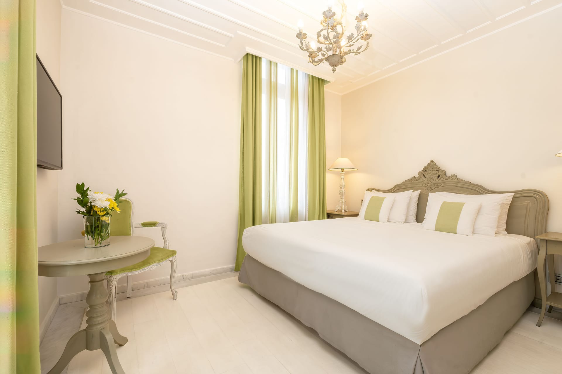 Deluxe Sea View Room