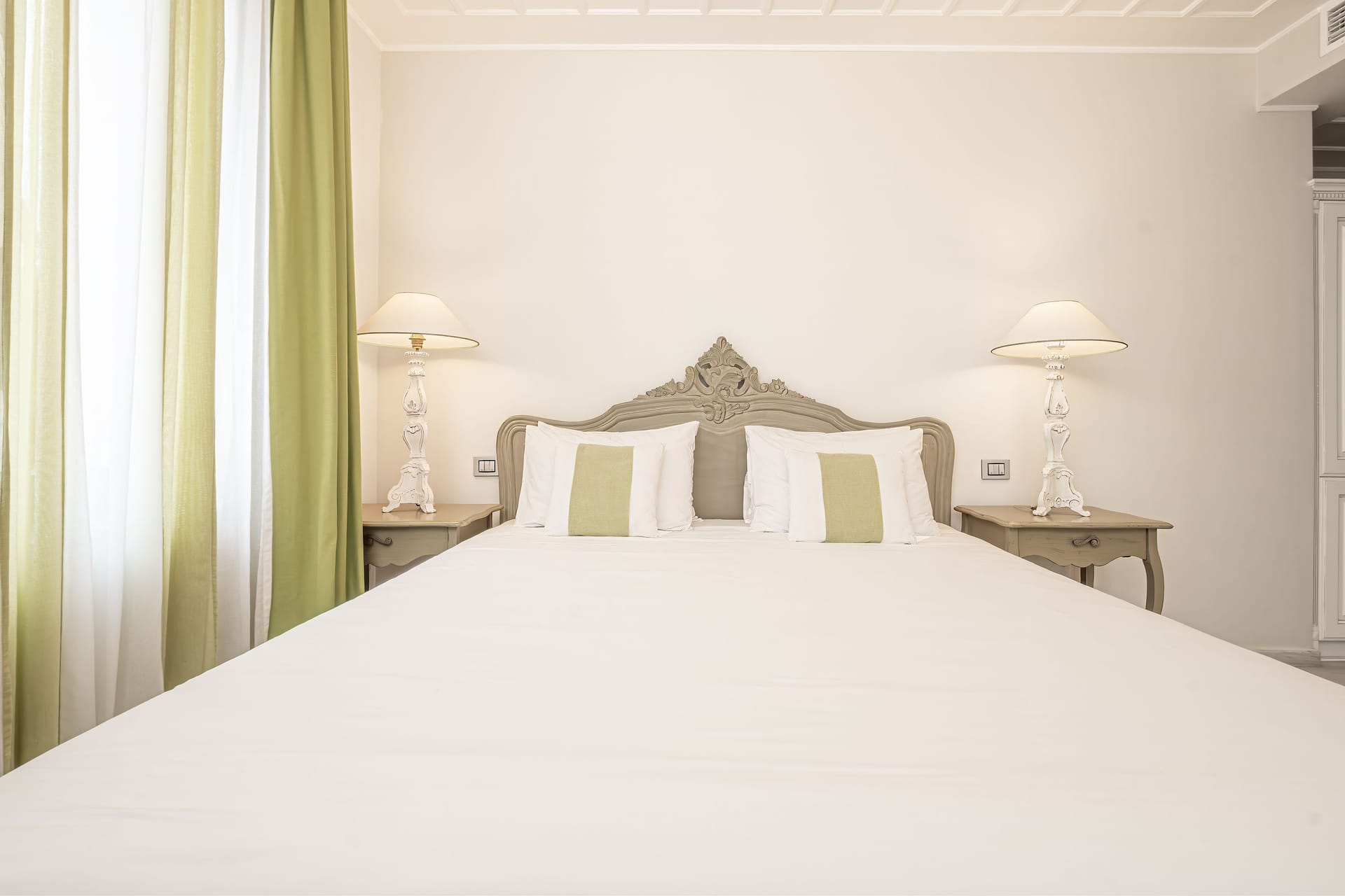 Deluxe Sea View Room