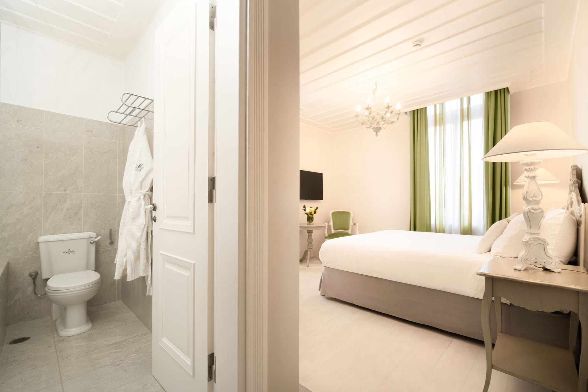 Deluxe Sea View Room