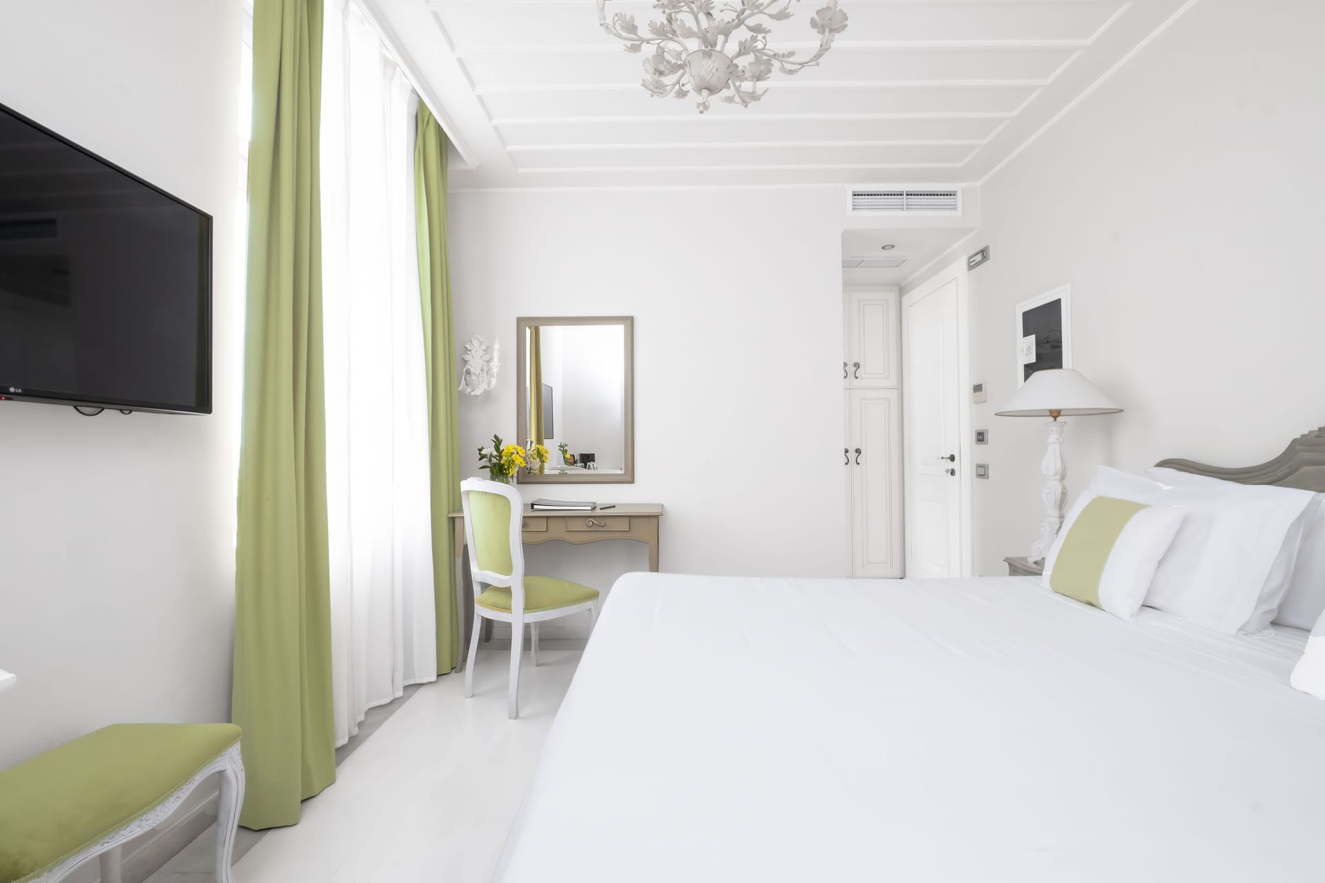 Deluxe Sea View Room