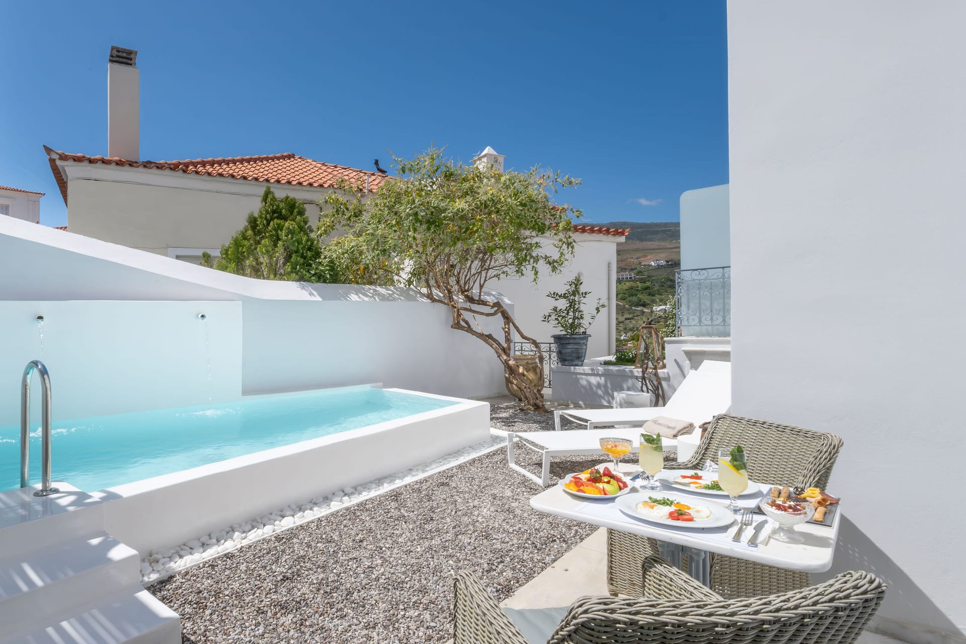 2 Room Suite with Private Pool