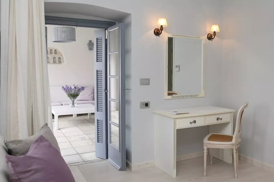 Captain’s Sea View Home with Private Pool