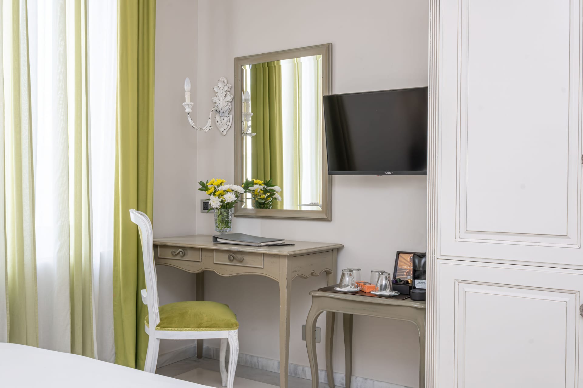 Comfort Room