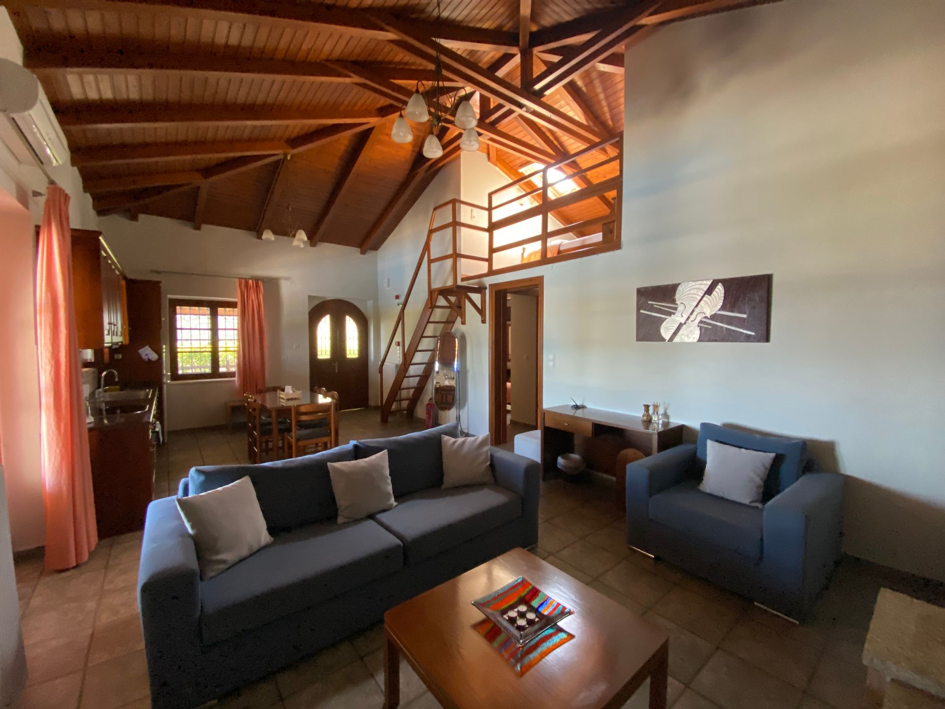 Executive Villa Skorpidi