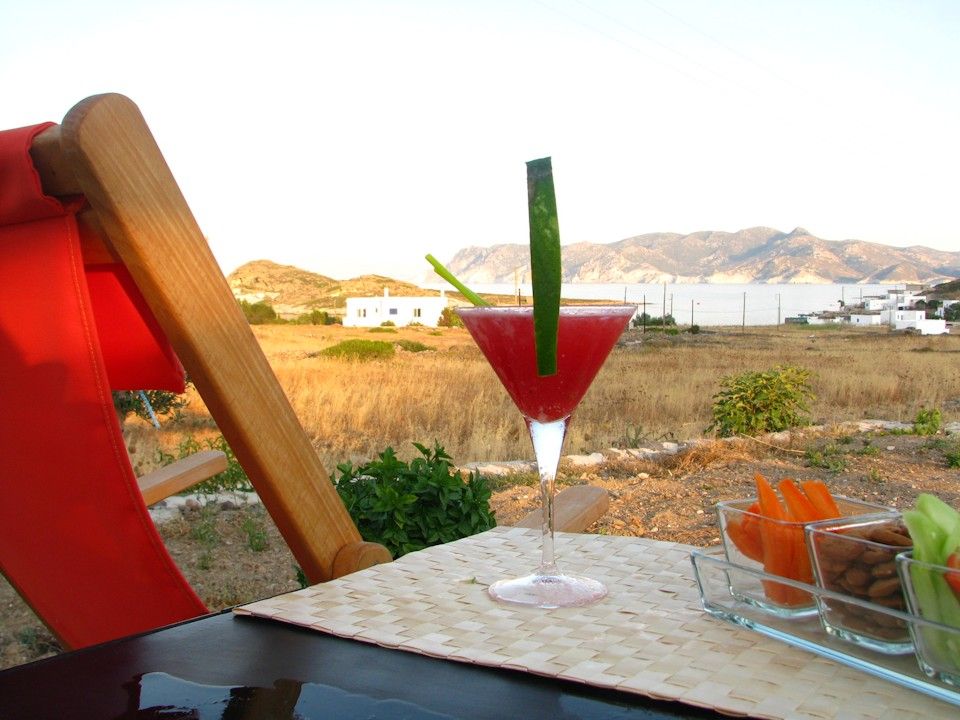 Studio (Semi-basement)