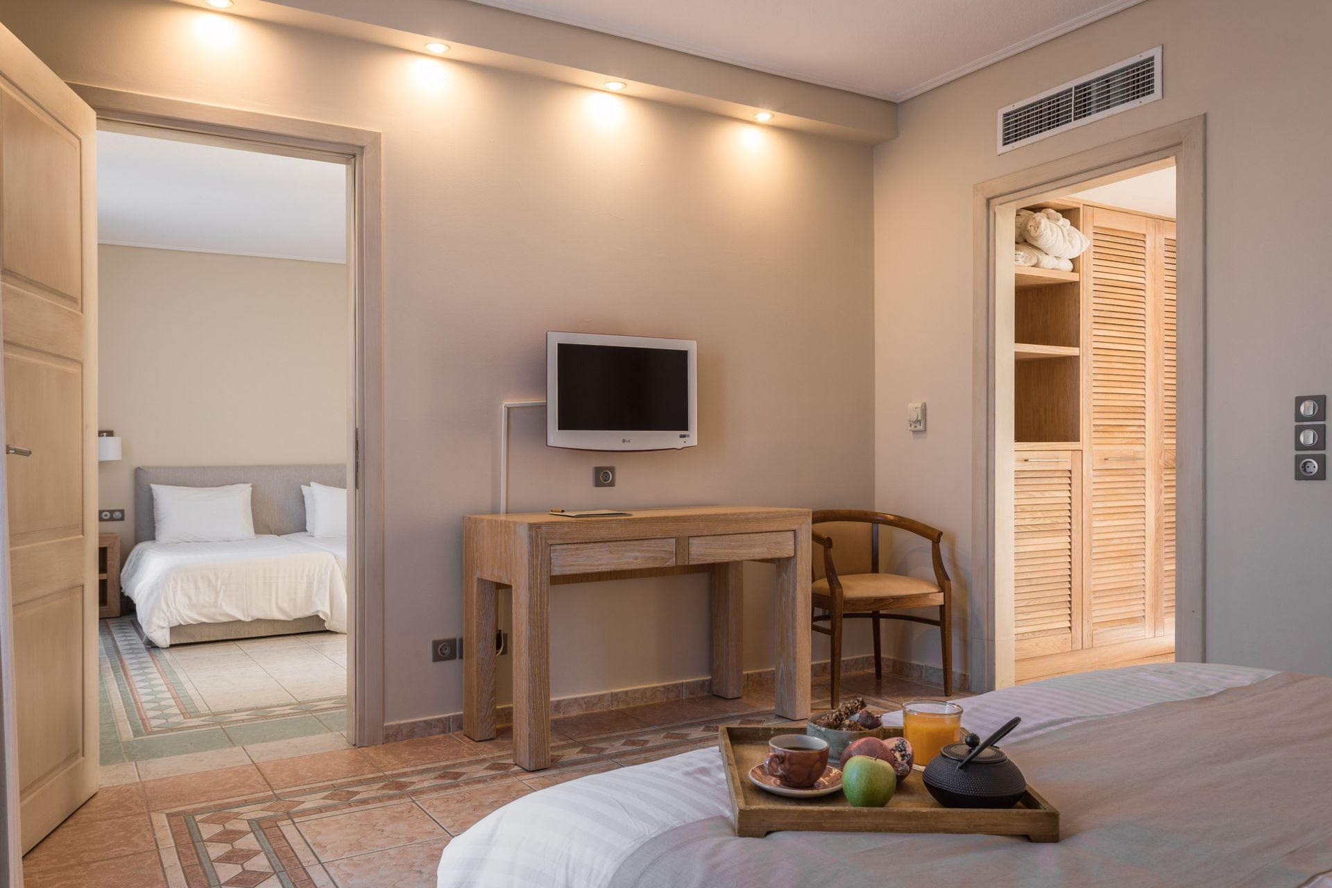 Family Suite (2 interconnecting double rooms)
