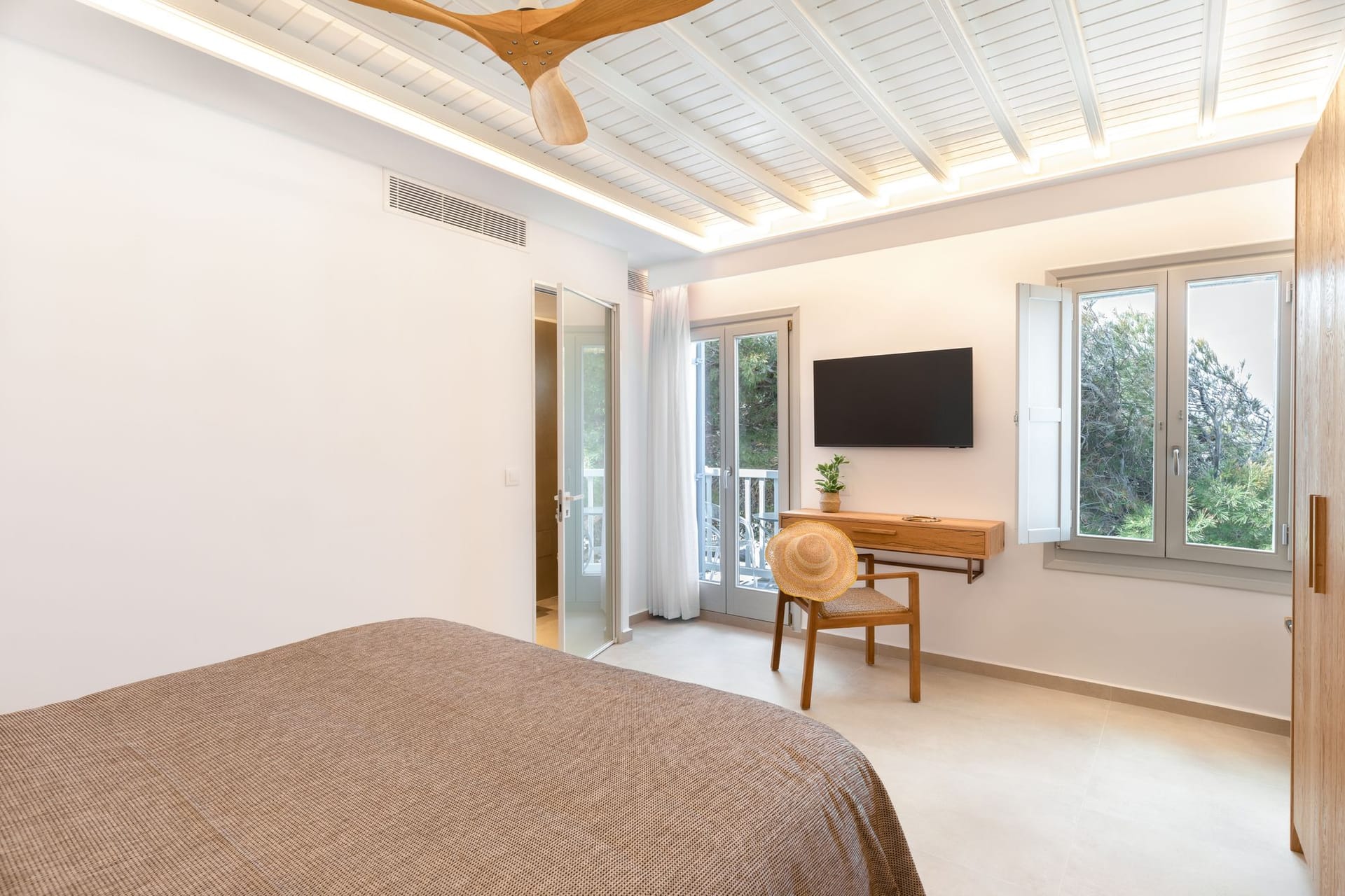 Executive Junior Suite