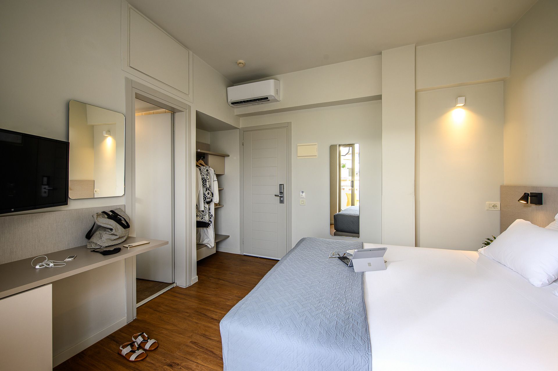 Double/Twin Room Standard (1-2 pax)