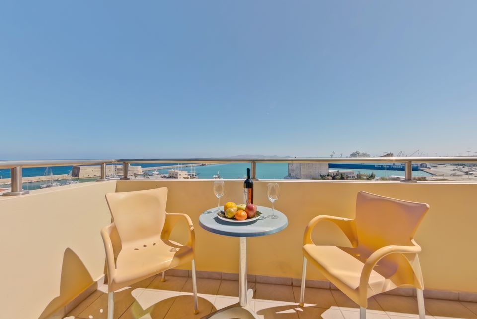 Executive Double Sea View Room (1-2) pax