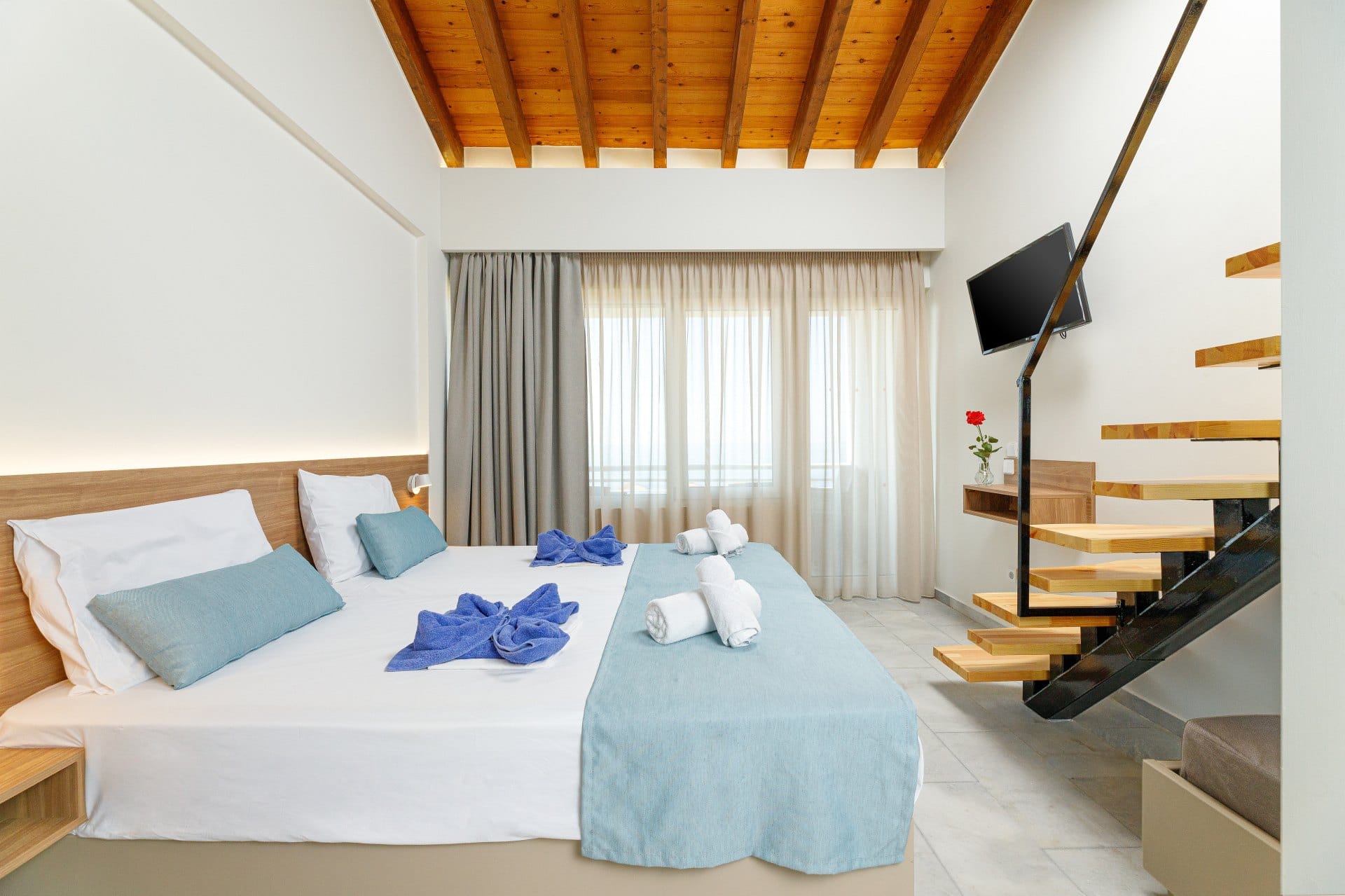 Maisonette Beach Front