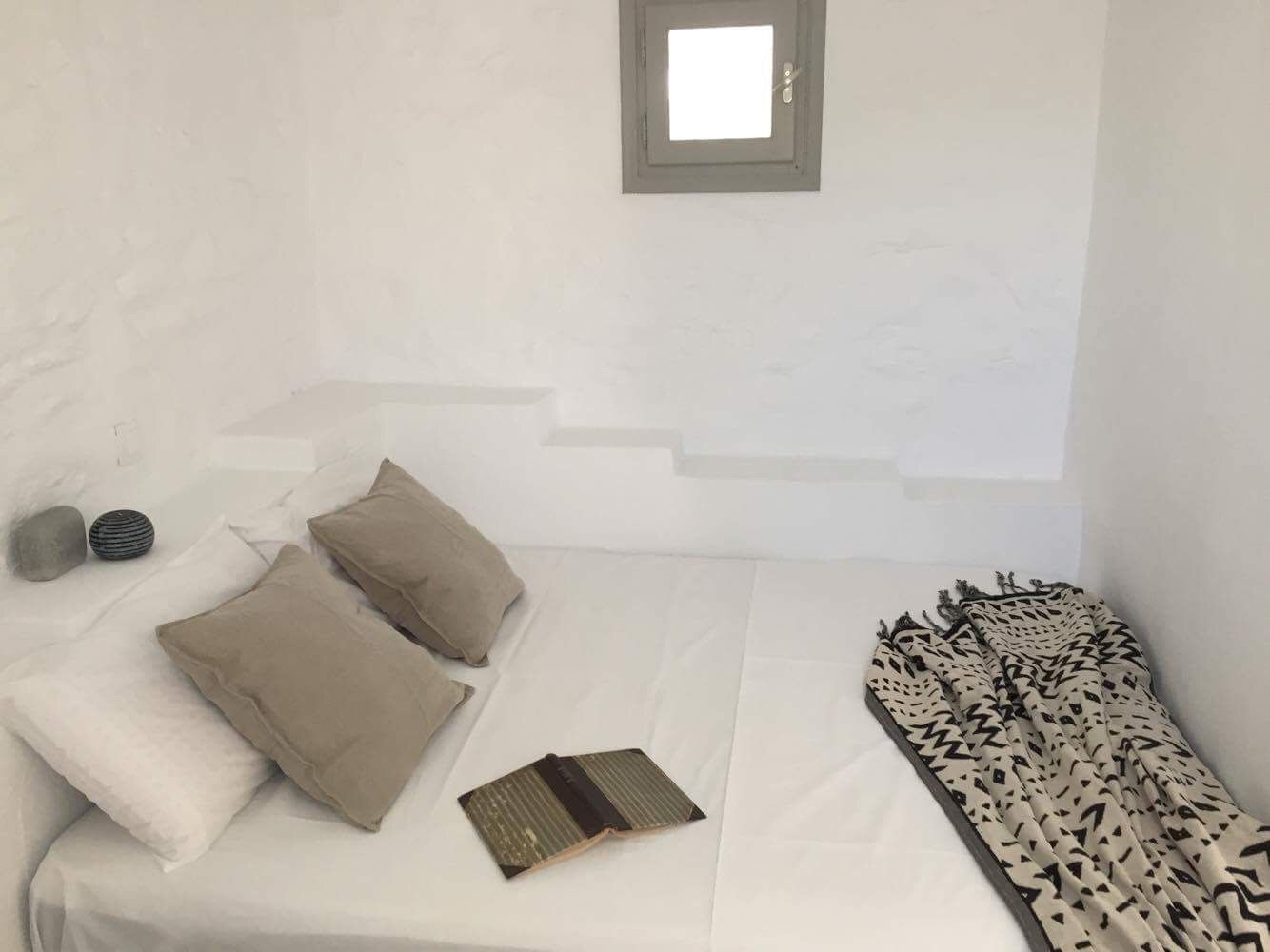 Farangi House