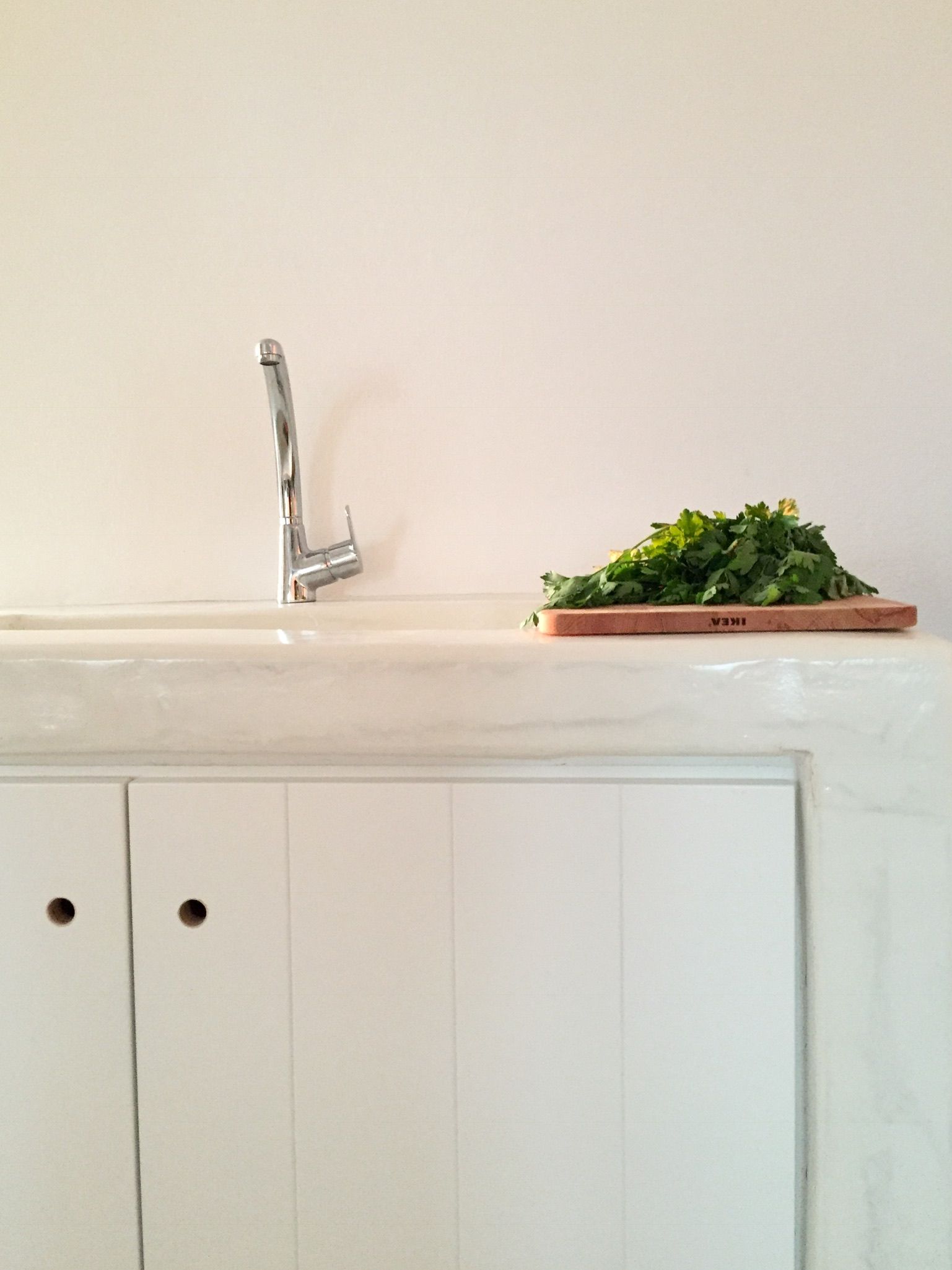 Island White - Spice apartment