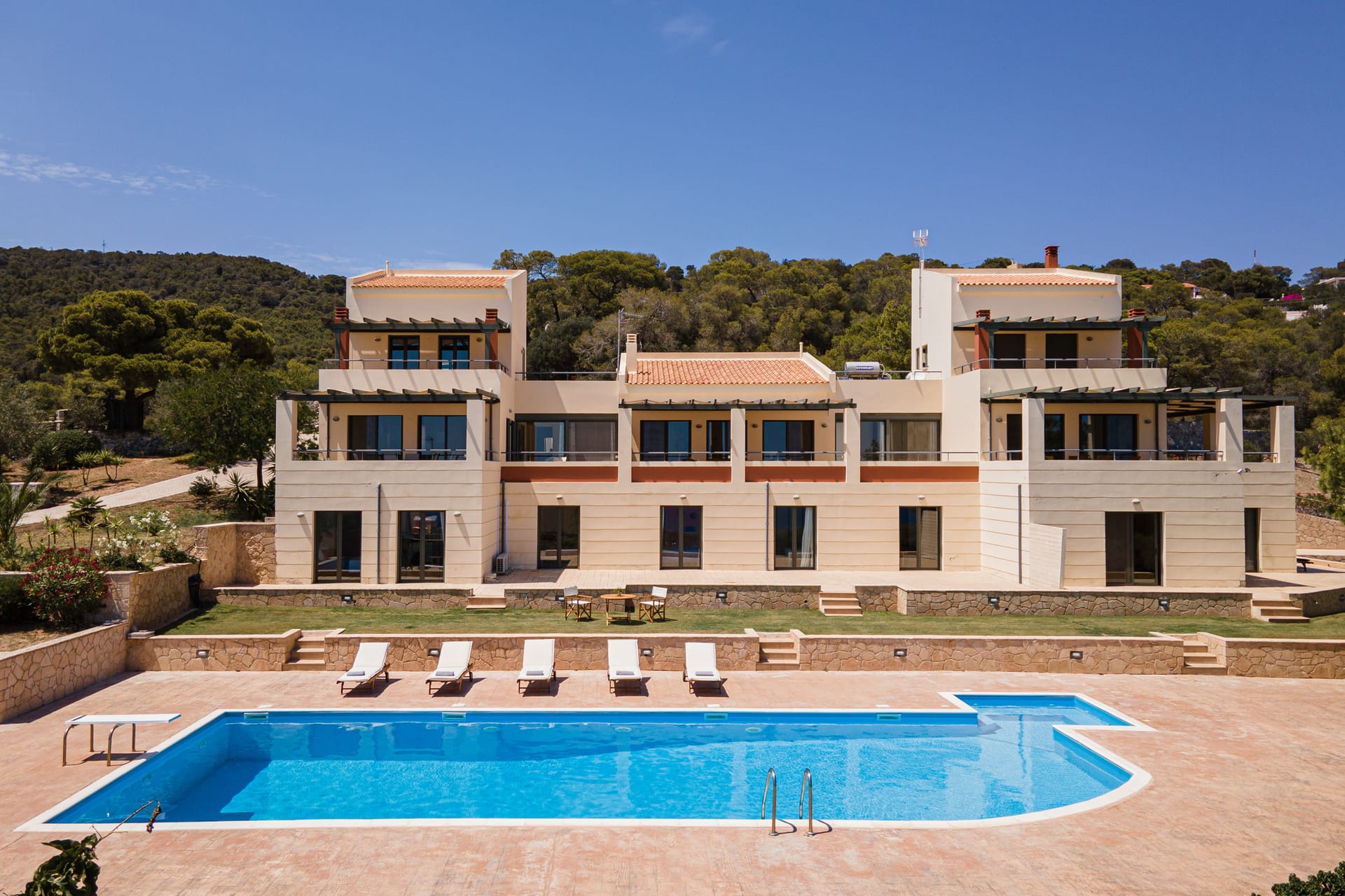 Aphaias Residence One