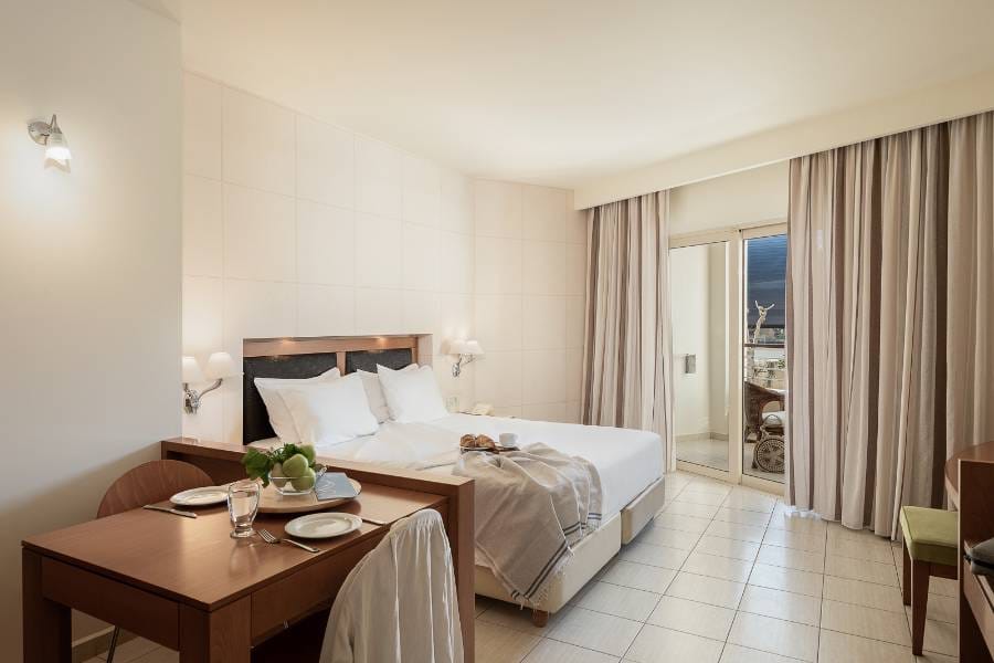 Inland View Room