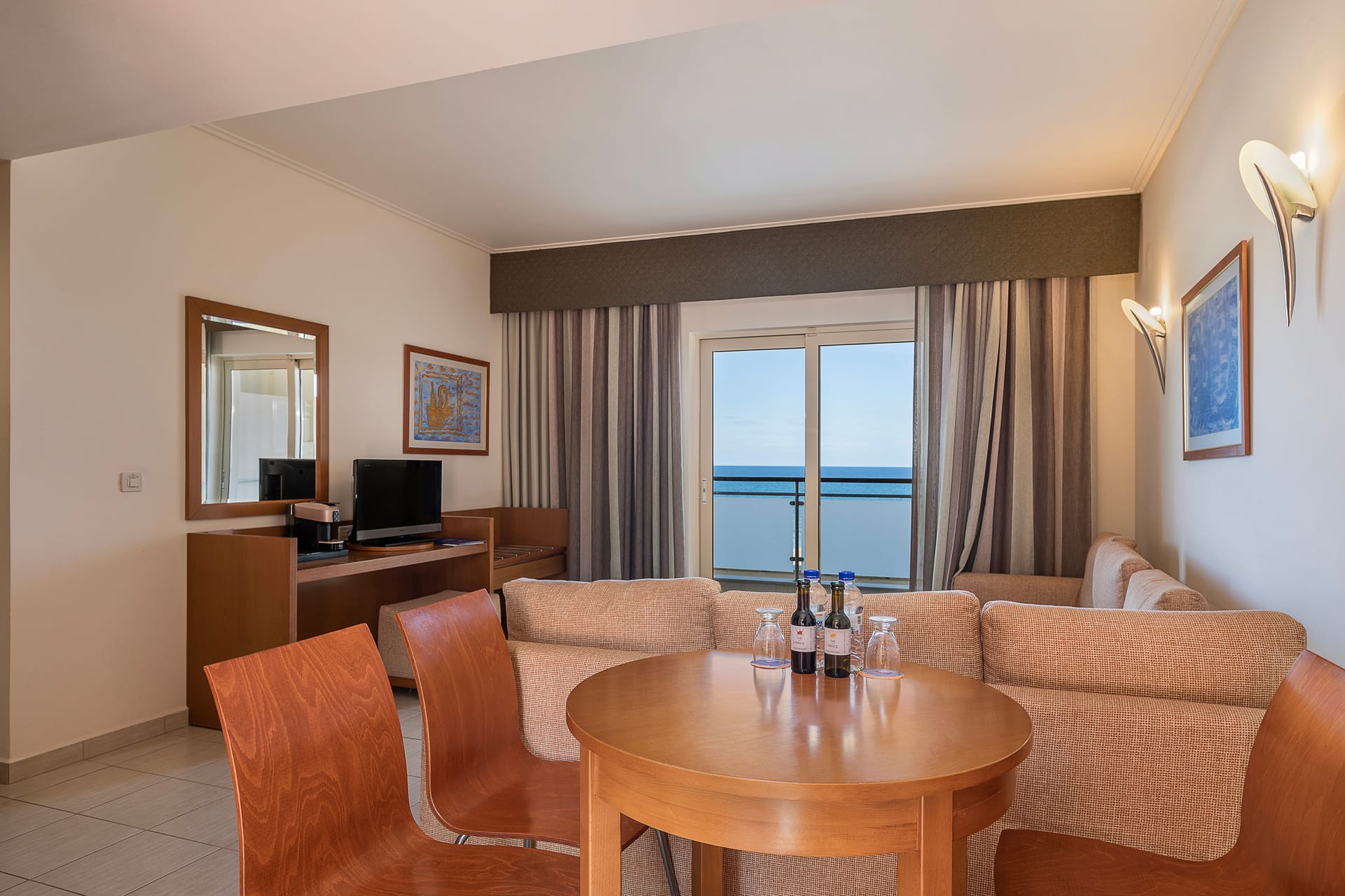Sea View Suite