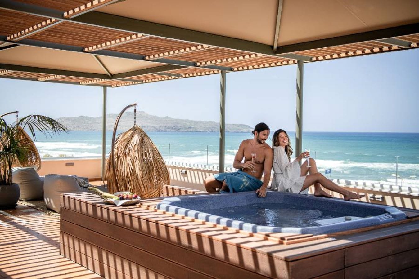 Honeymoon Suite with Outdoor Hot Tub