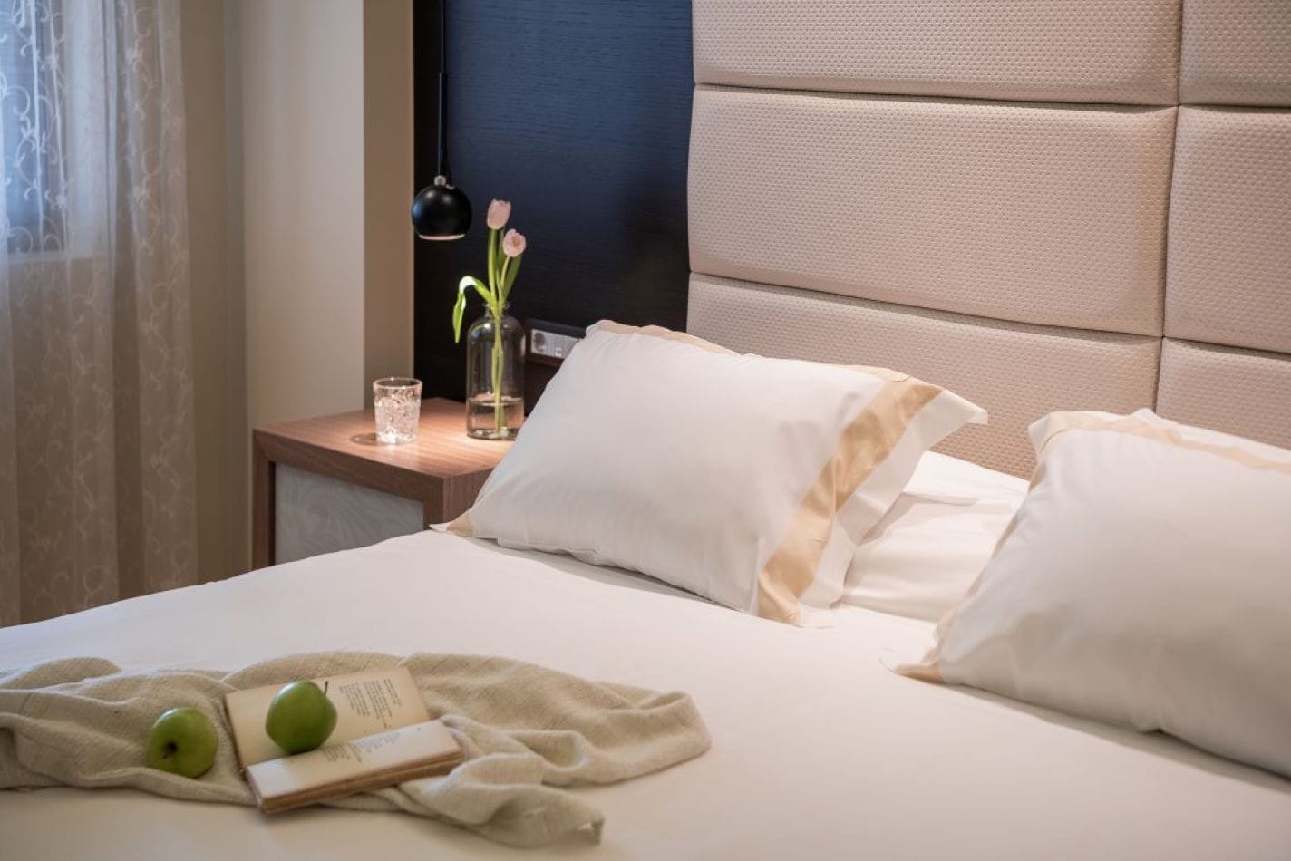 Luxury Executive Suite with Private Pool Inland View