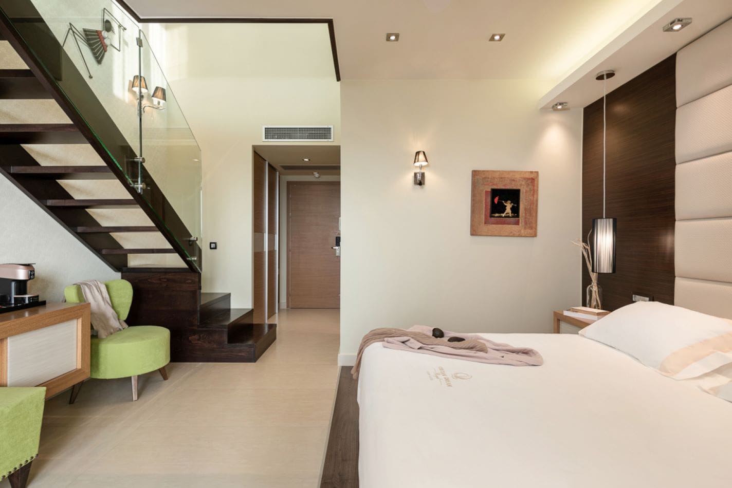 Luxury Maisonette with Private Pool Sea View