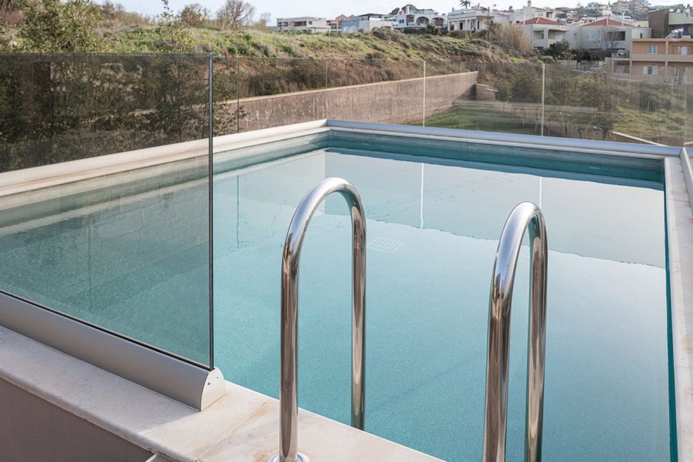 Luxury Maisonette with Private Pool Sea View