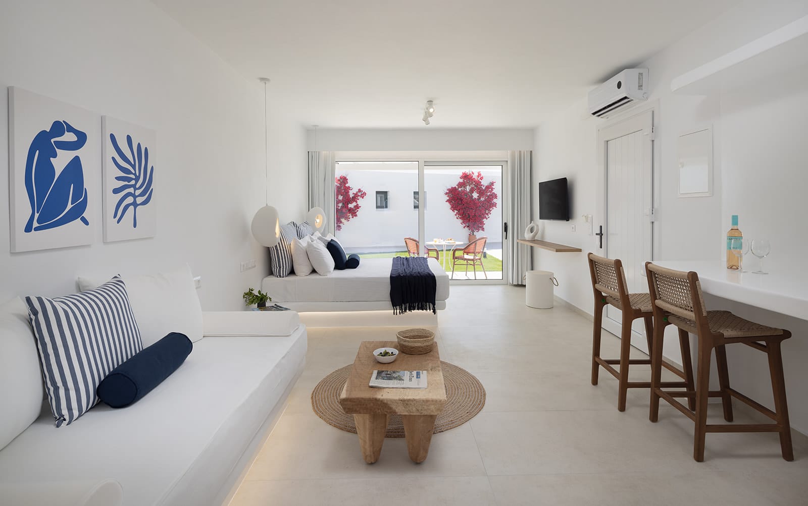 Comfort Suite with Garden View
