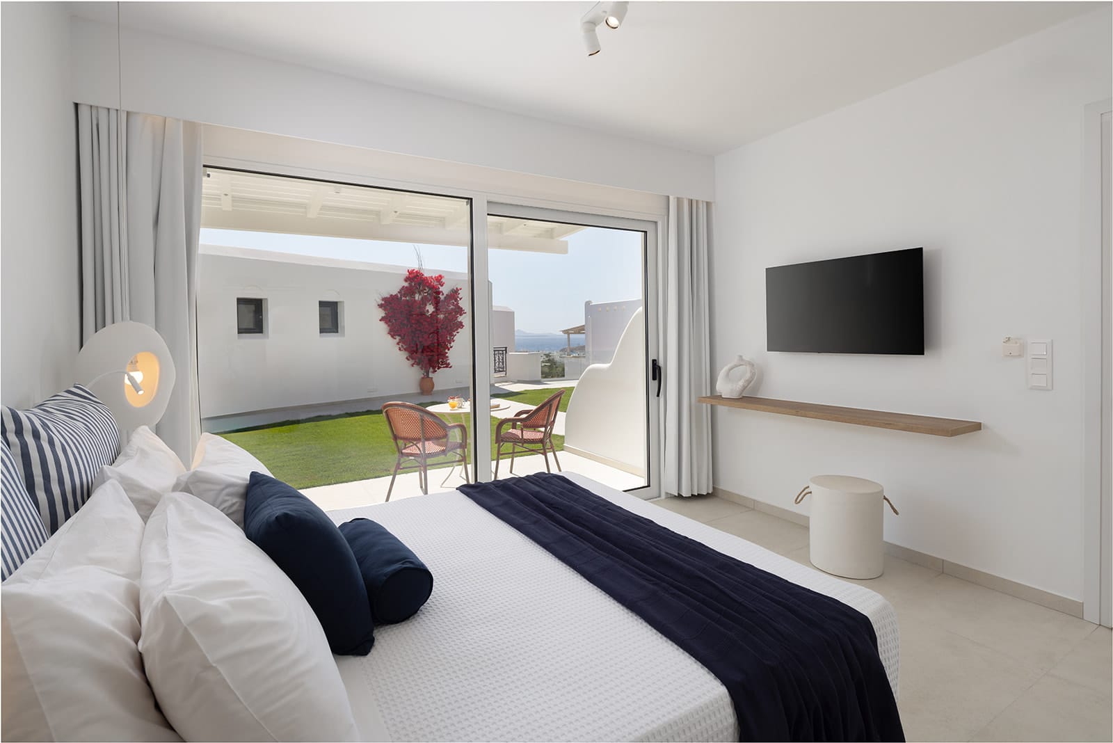 Comfort Suite with Garden View
