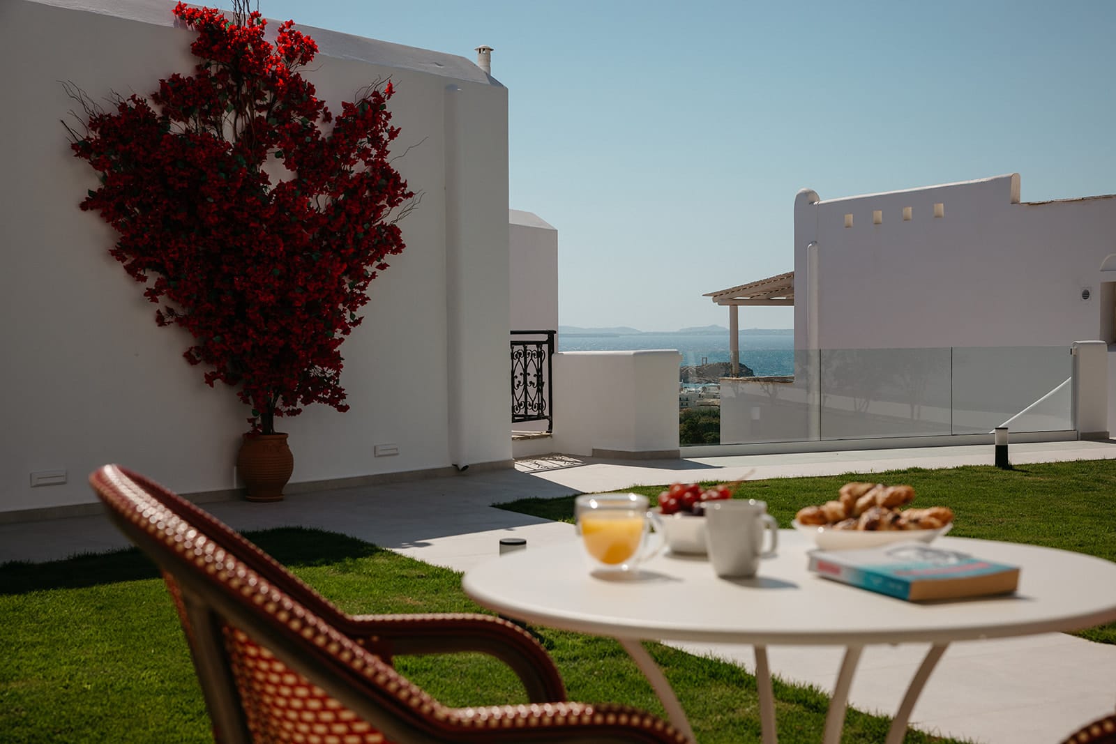 Comfort Suite with Garden View