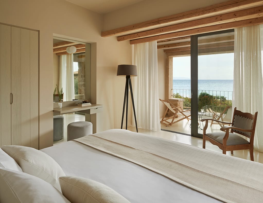LUXURY RETREAT