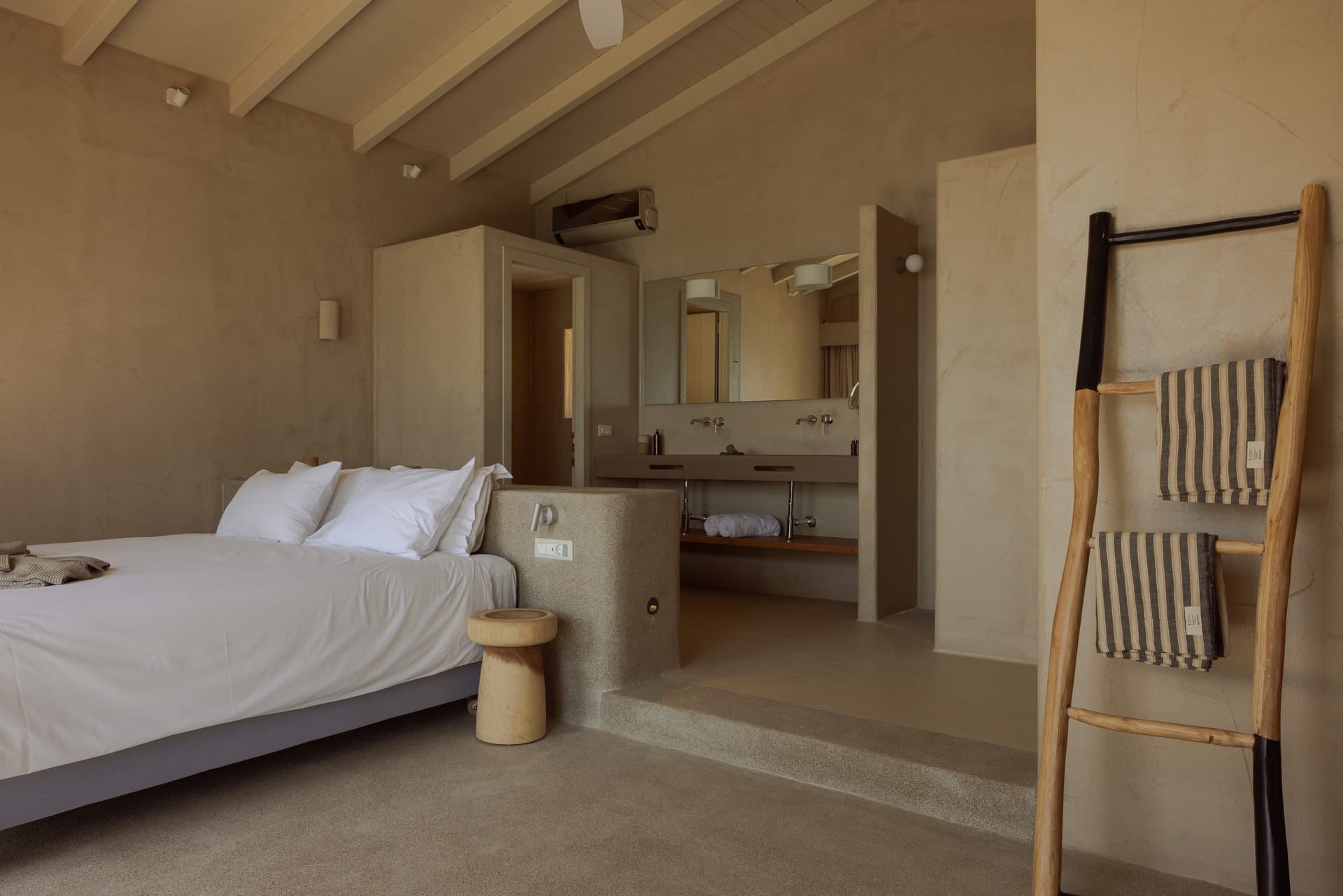ONE BEDROOM VILLA