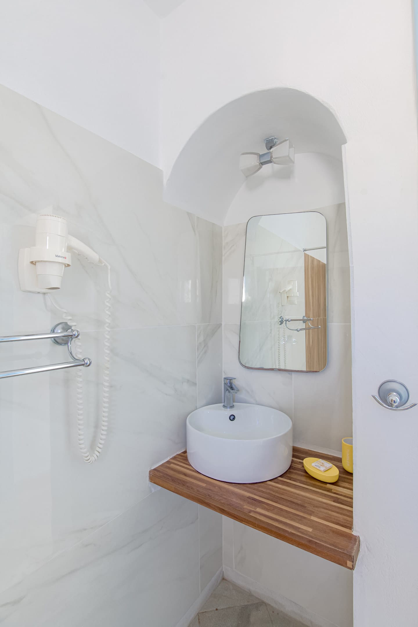 Superior Triple Sea View Apartment with Exterior Private Mini Spa