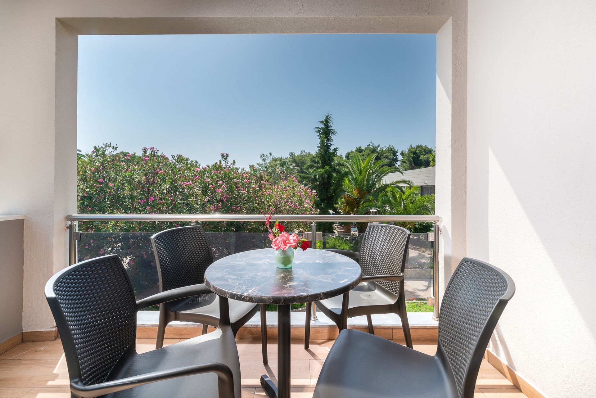 Family Room Garden View