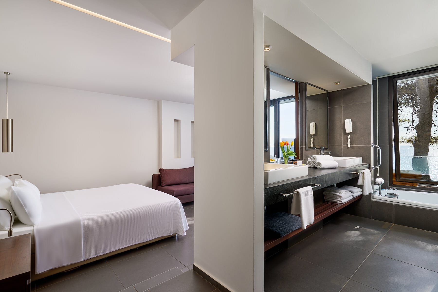 Junior Suite Sea Front Spa