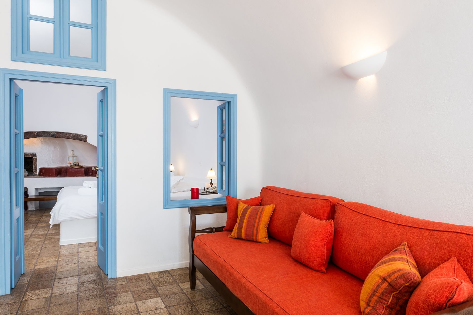 Junior Suite with Caldera View