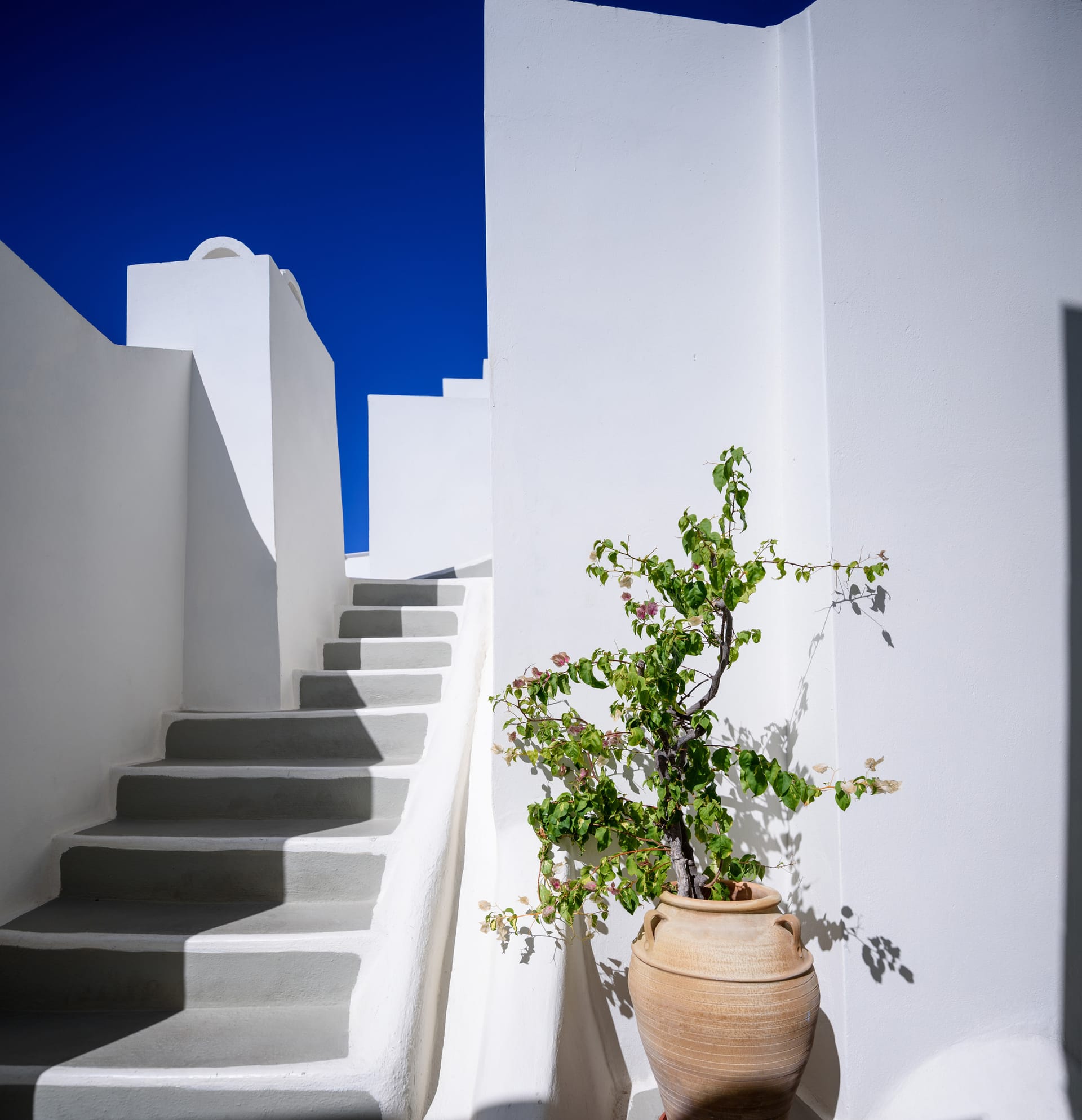 Junior Suite with Hot Tub &amp; Caldera View