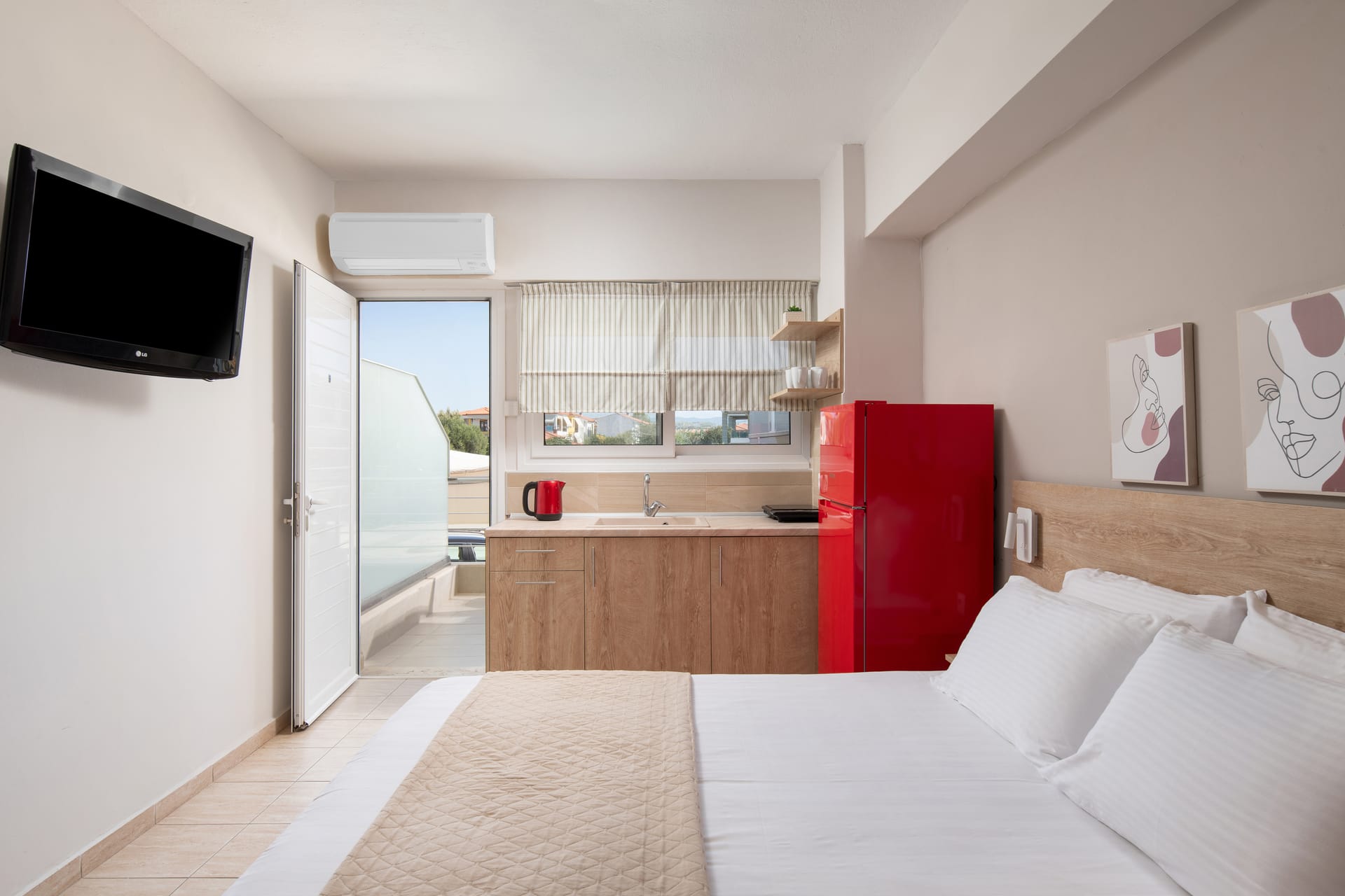 Semibasement Maisonette