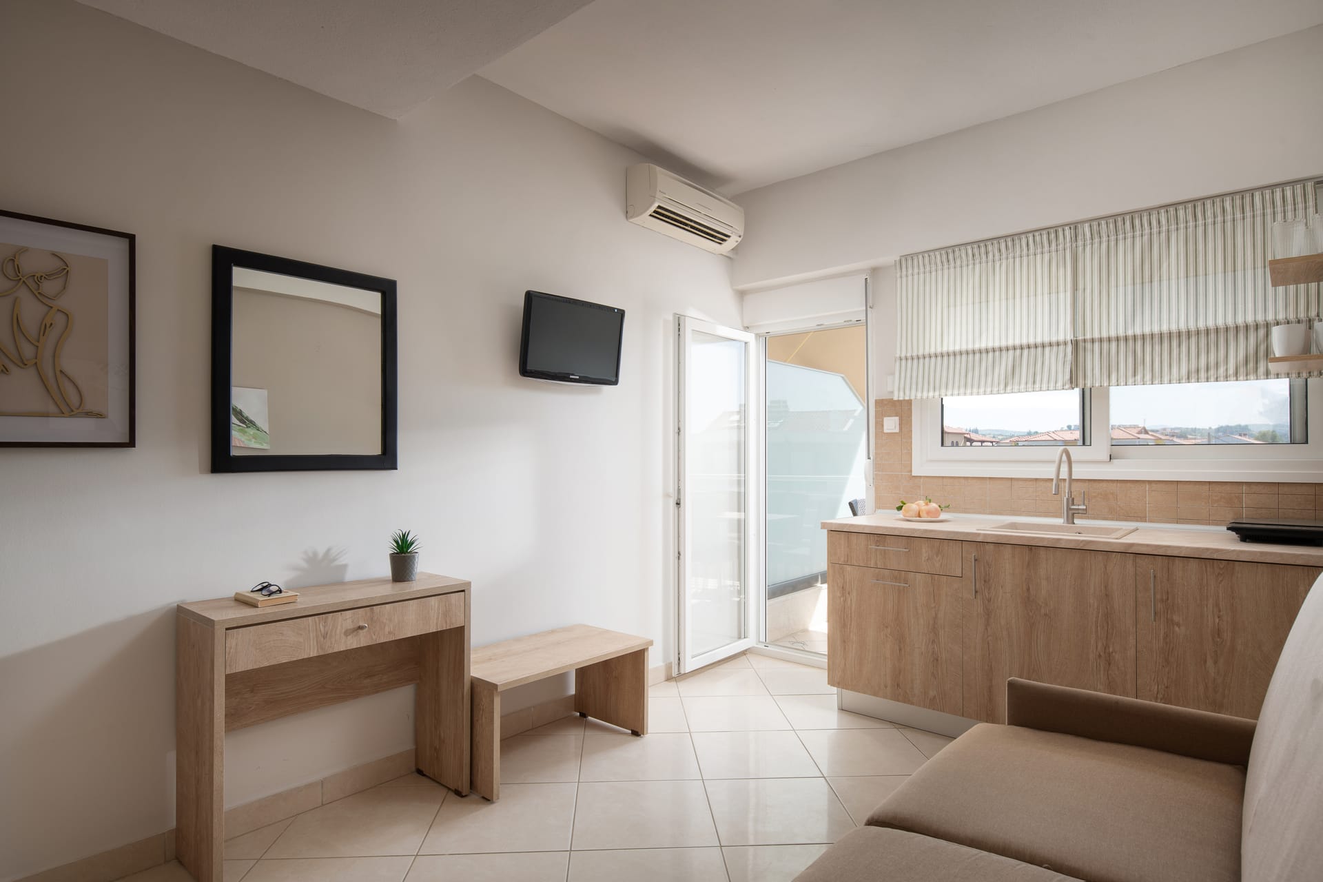 Family Maisonette