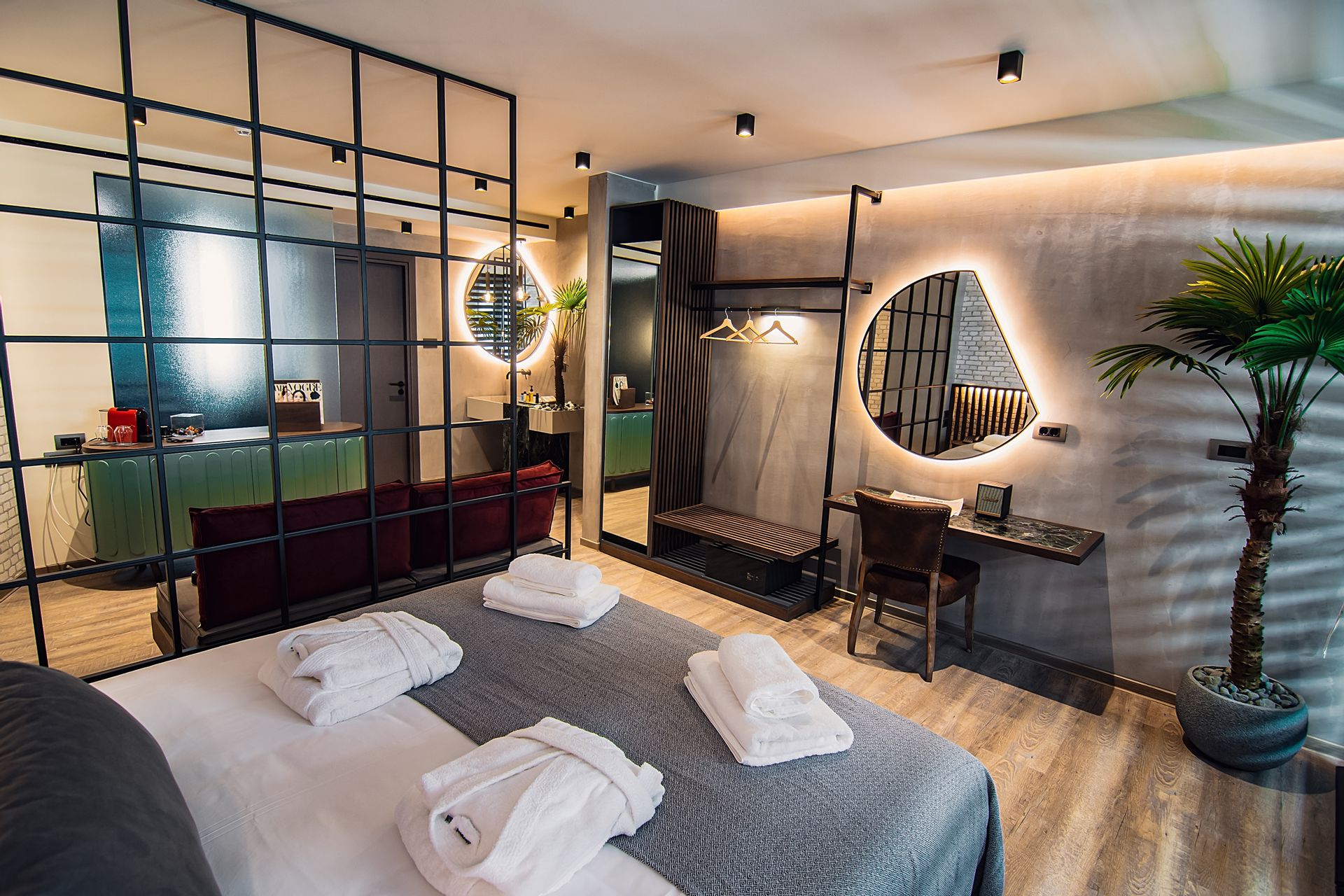 Urban Suite with balcony