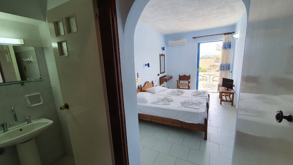 Standard Room with Side Sea View