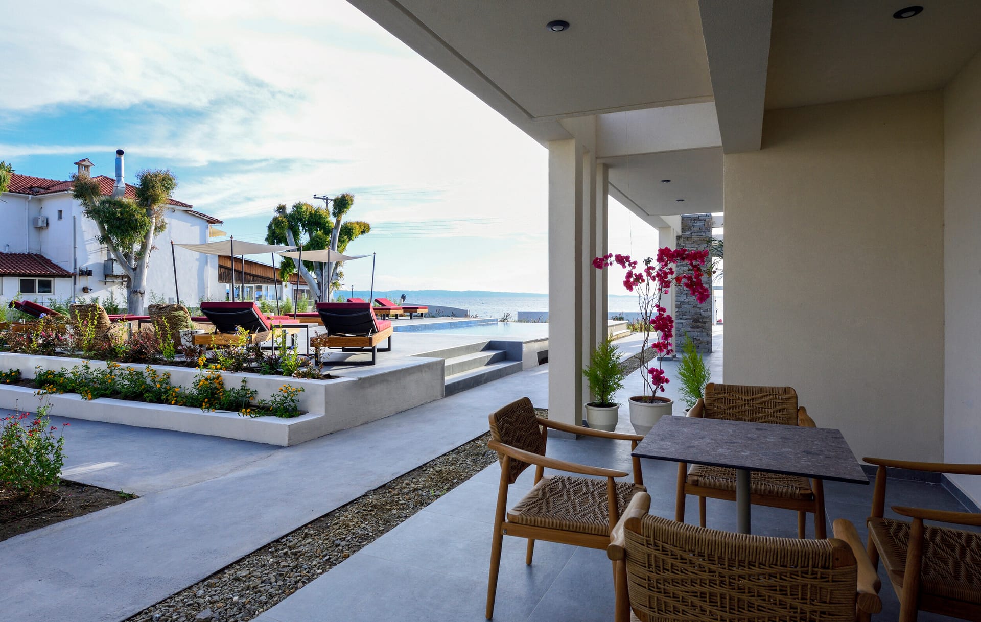 Junior Suite with Pool View