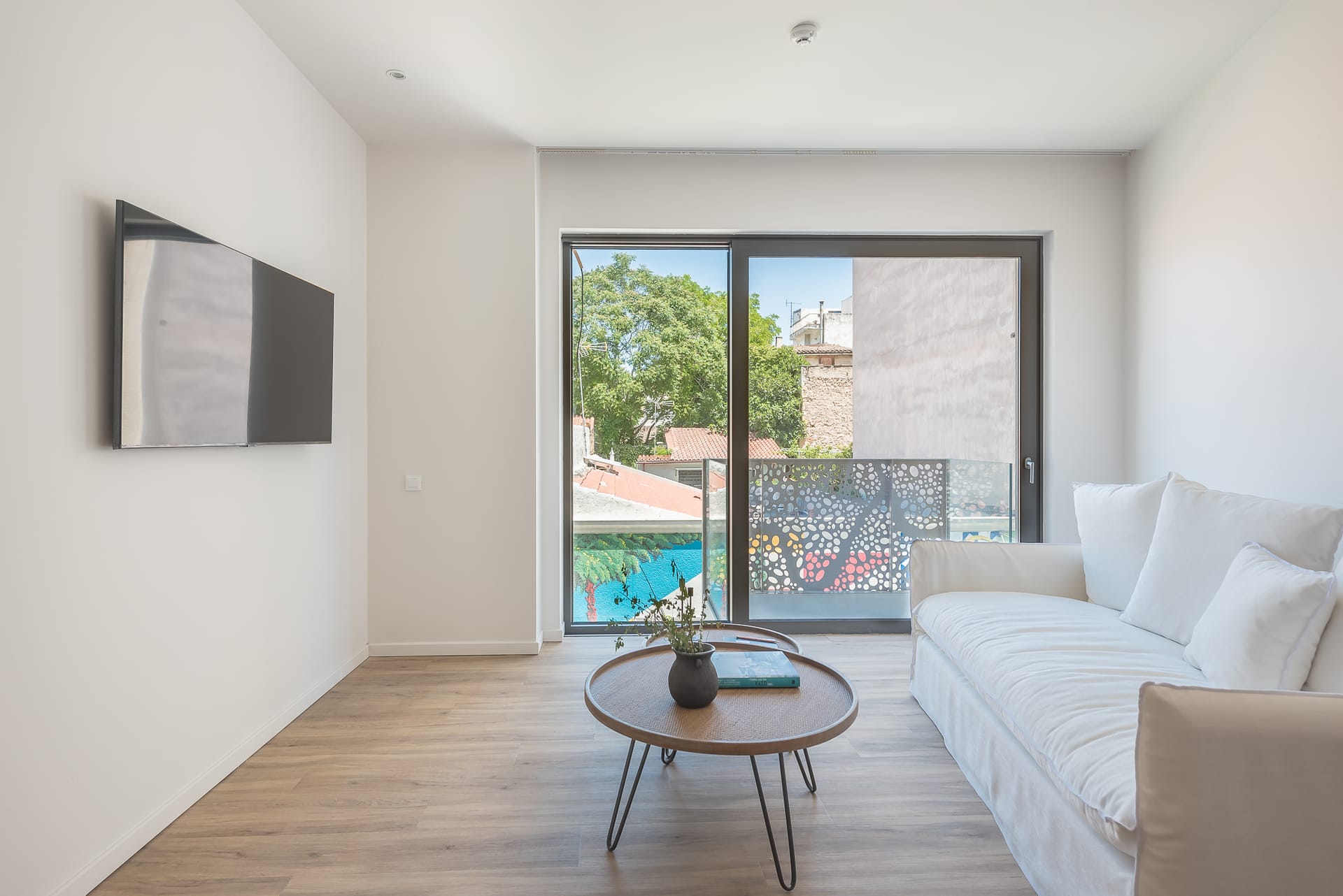 Executive Apartment 2.1