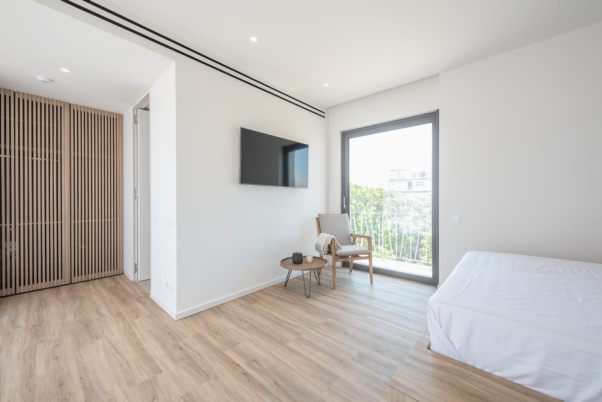 Deluxe Room 5.1