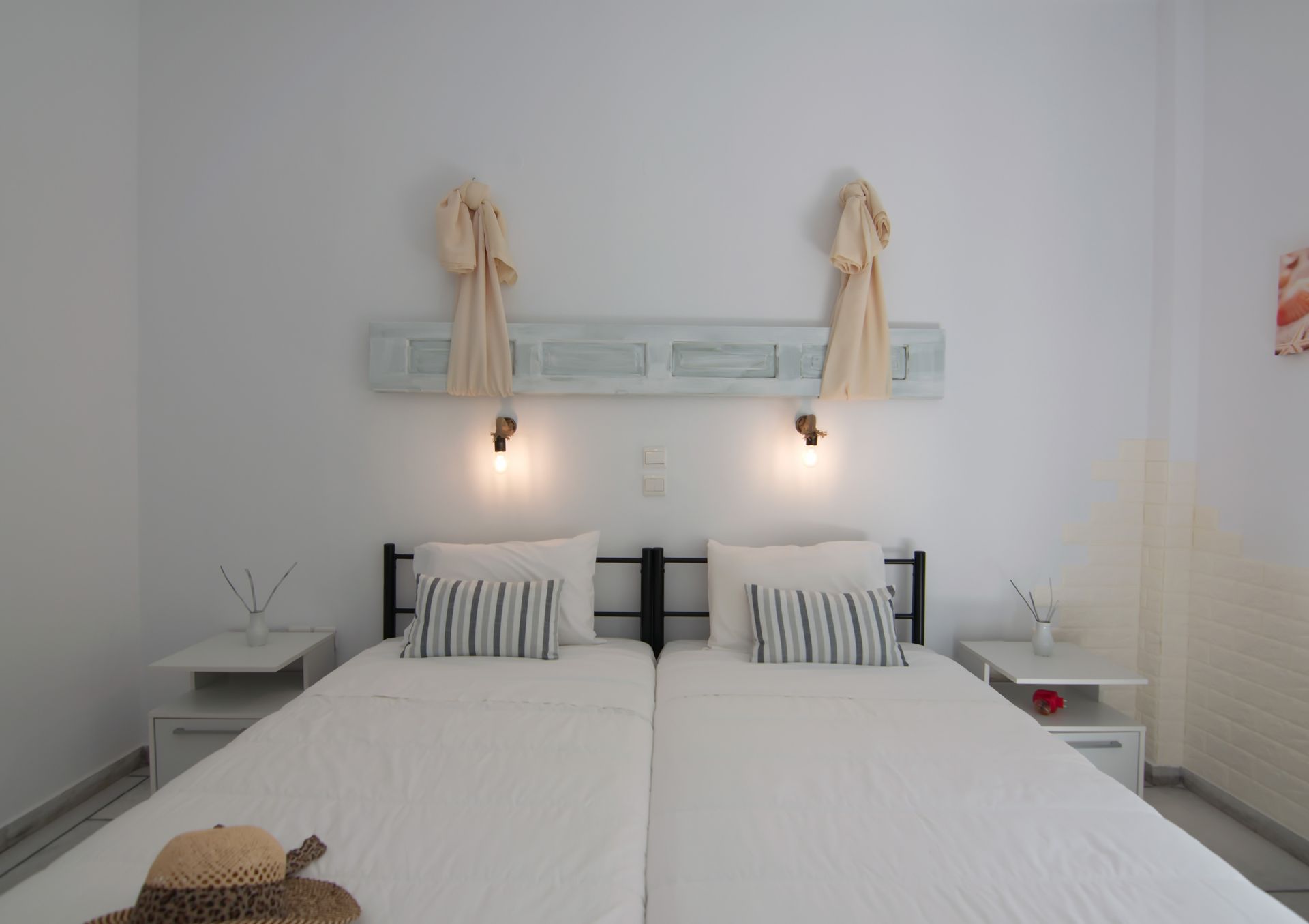 Economy Twin Room Basement