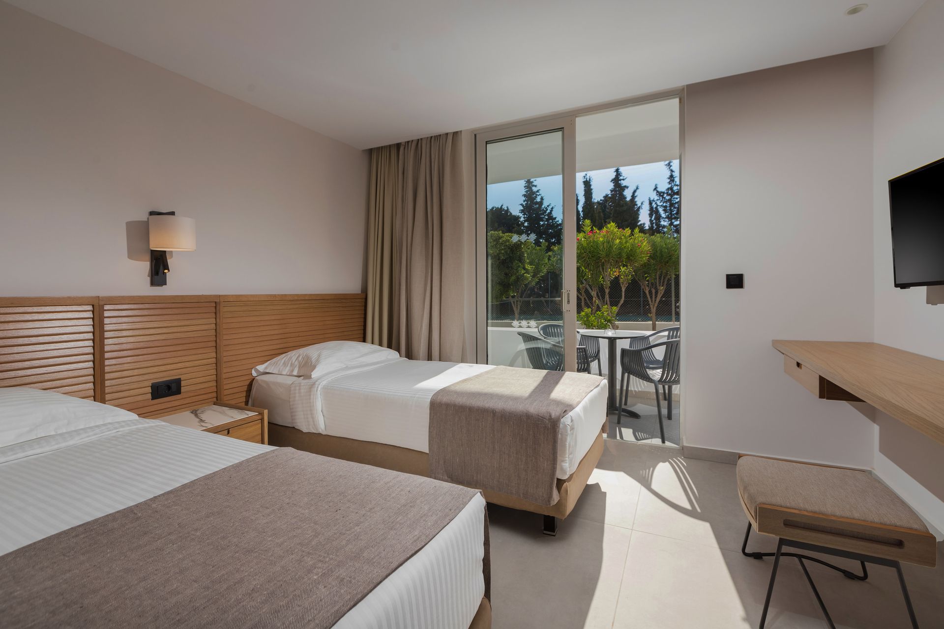 Premium Family Room